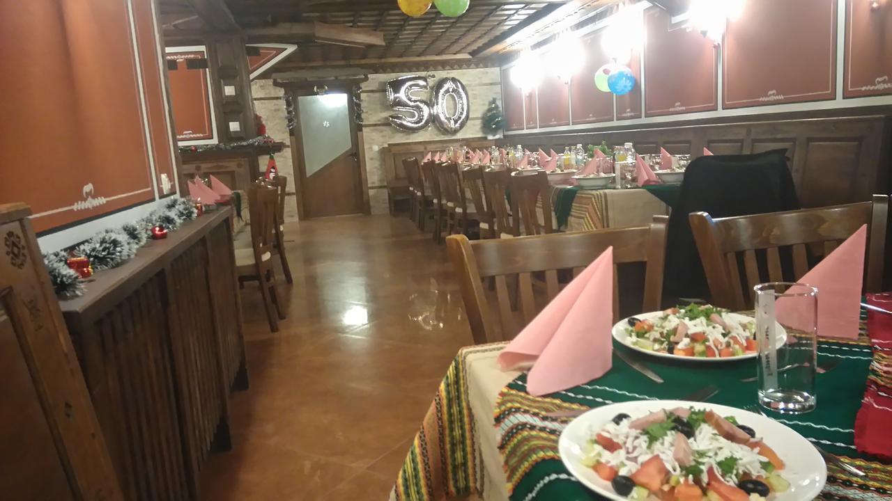 Guest House H Dzhogolanov 코프리브시티차 외부 사진