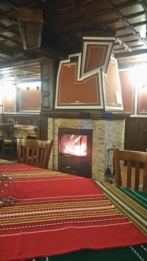 Guest House H Dzhogolanov 코프리브시티차 외부 사진
